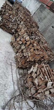 废钢铁处置信息供应旧顶托28 30 500,平均5斤左右 大型企业资产处置栏目 网优二手网